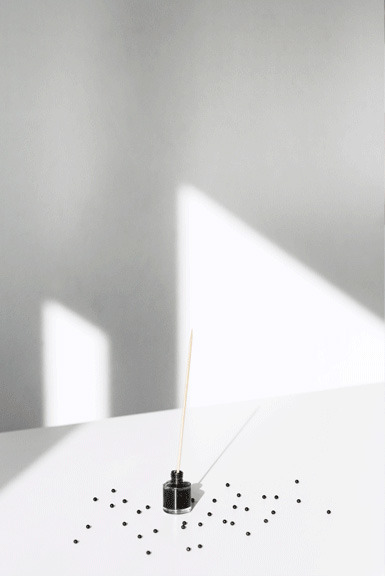 i-love-aesthetics:  Minimal Manicures Love Aesthetics x &amp;OtherStories