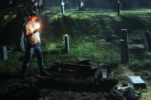 saucynewf:  Hook Man // 1.07 