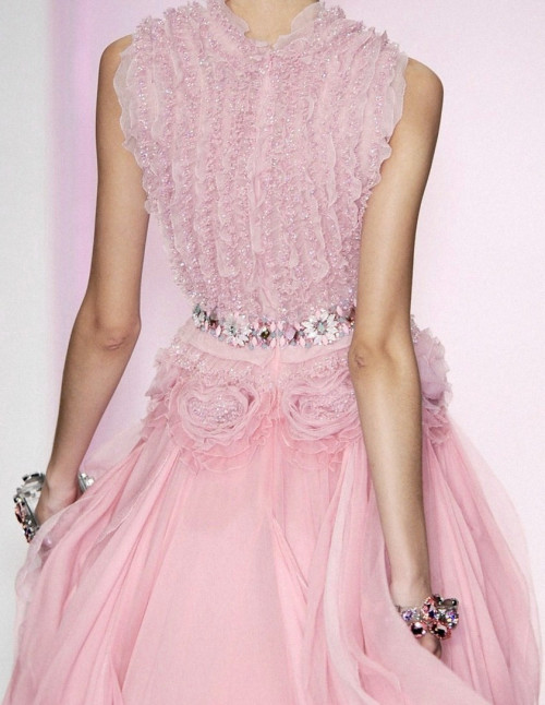 lamorbidezza:  Jenny Packham Spring 2009 Details  