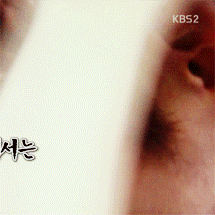 dearmyfairyboy:  that headband (◡‿◡✿) 