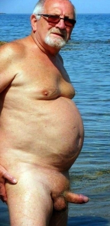 abuelosricos:  Daddys….