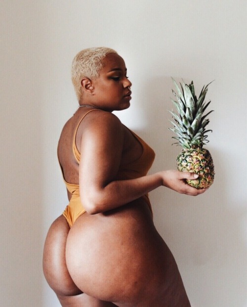 Porn nezzx:issa fineapple 🍍 IG; vanessa.noir photos