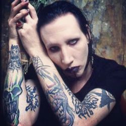 sadistic-antichrist:  Marilyn Manson 