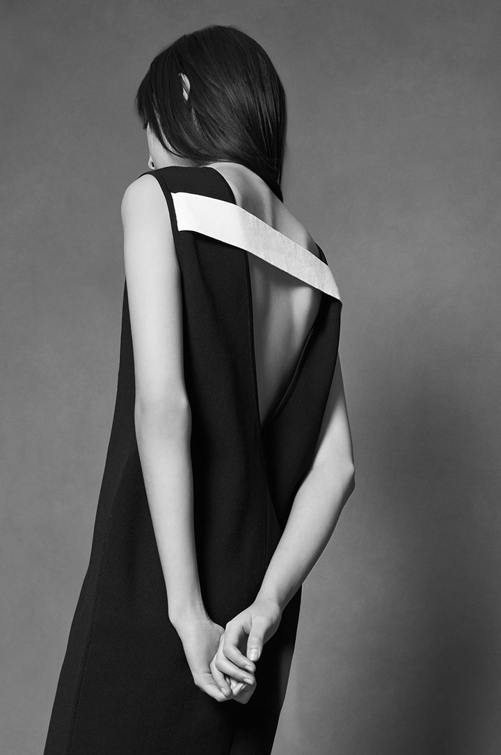 amy-ambrosio:  Issa Lish by Arno Frugier for Opening Ceremony Pre-Fall 2015.