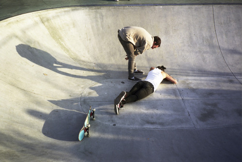 artinwreck:  La caída. Sant Feliu de Llobregat, 2011.