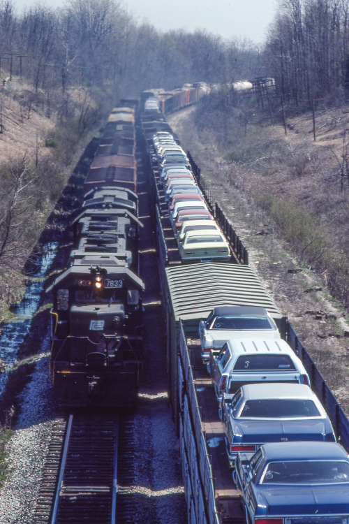 Early Conrail ActionTen days into the Conrail era—a couple of trains meet along the former NYC doubl
