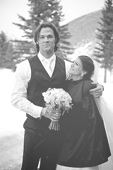 renegadewinchester:  9 favorite Padalecki wedding photos 