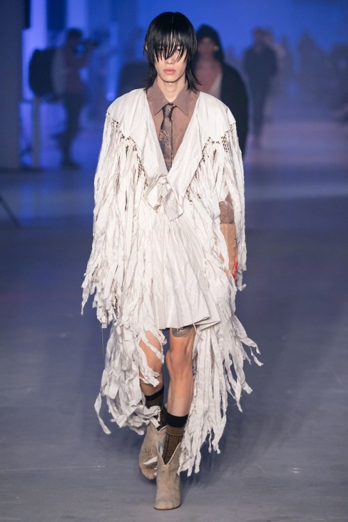 men should wear skirts!Andreas Kronthaler for Vivienne Westwood SS20
