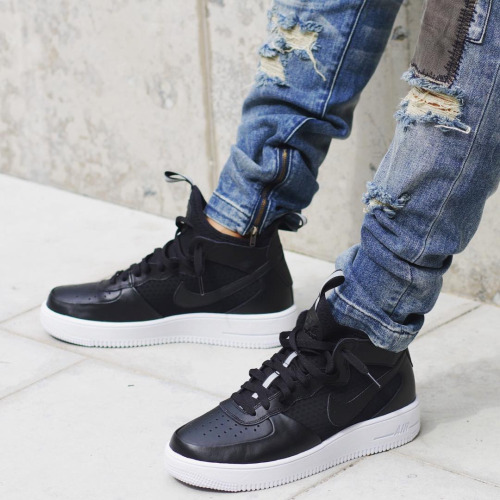 Nike Air Force 1 Ultraforce Mid ‘Black / White’