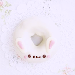 the-food-fandom:  Kawaii Donuts Photoset ♥ 
