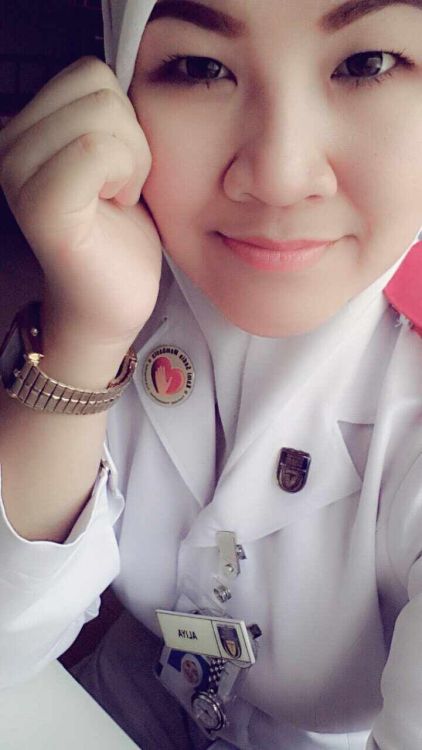 wira4g93: mohdkhairulfaizal: yeschorz: Nurse ipoh Perghhh gebu Belanje… Sdpbuahhh