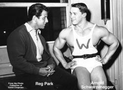 mitos:  Reg Park and Arnold Schwarzenegger from the David Chapman collection (via) 