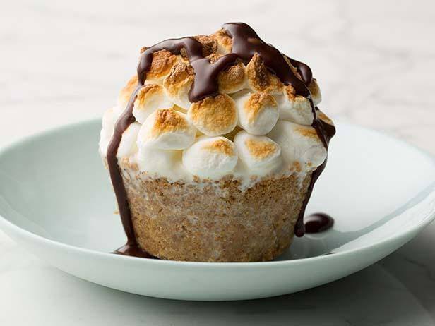 confectionerybliss:  Indoor S’more Sundae | Food Network