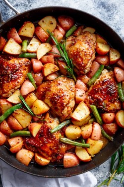 guardians-of-the-food: Honey Mustard Chicken and Potatoes