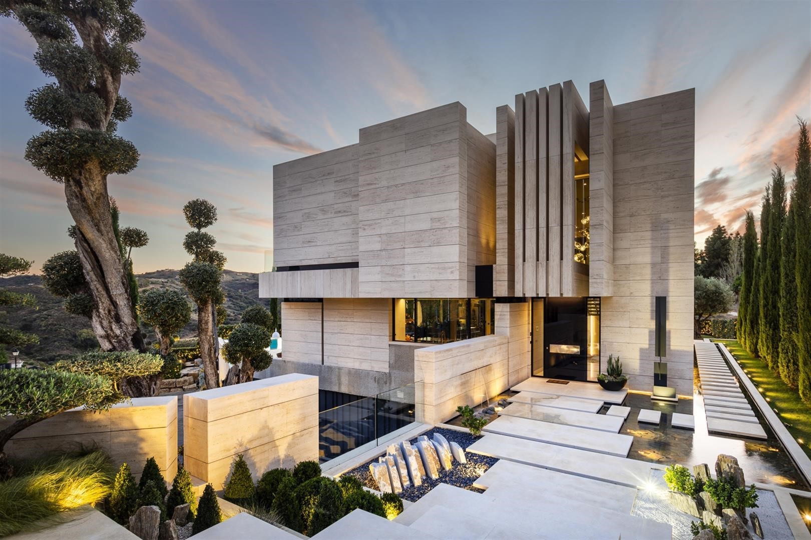 Magnificent Mansions Magnificent Mansions