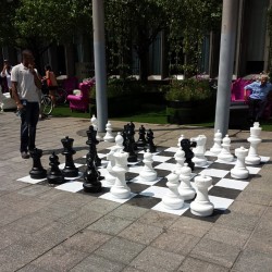 Outside Dueling Chess