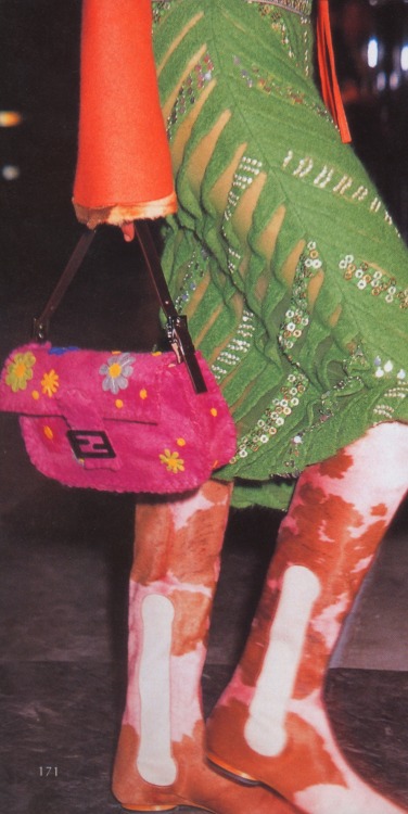 xxfashionbeepbeepxx:fendi fw99