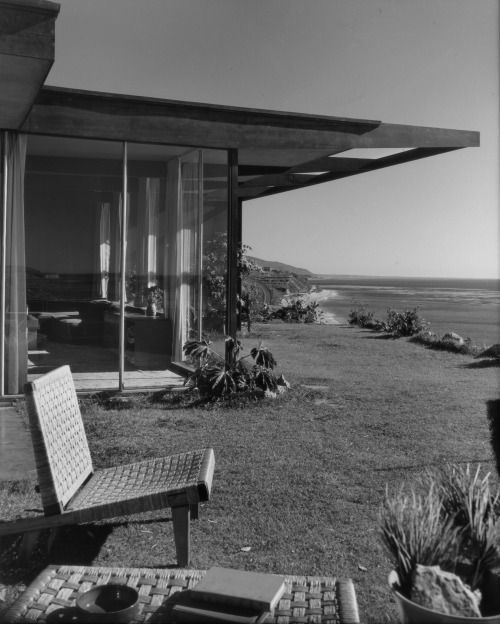 makinginfinity:richard neutra… holiday house apartments, malibu, ca, photo julius shulman, 1949 @ pr
