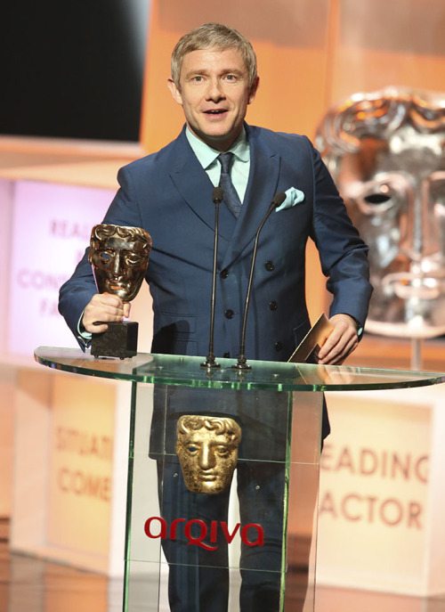 bigcong: Martin Freeman presents the BAFTA for Supporting Actress. x