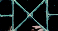 arwenundomie1-deactivated201509:Color Meme →  bllbobagglns asked : Bilbo Baggins + Complementary Col