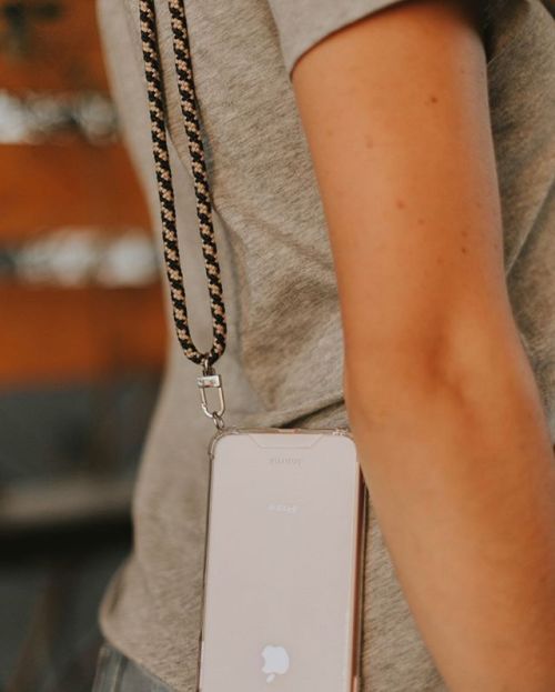 You don’t have to compromise style for convenience with our modern acrylic crossbody phone cas