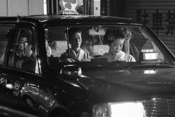 Geisha-Kai:  In A Taxi… With Maiko Komako, Geiko Tsunekazu And Hinagiku By Shutterhappy