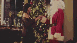 Sizvideos:  “I Saw Mommy Kissing Santa Claus&Amp;Quot;  Got A Modern Update -