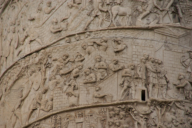 last-of-the-romans:Trajan’s Column. 113 A.D. 