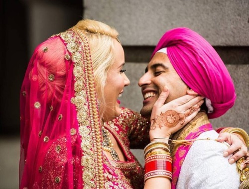 These two in their happy place ❤ @bangastudios ⠀ ⠀ ⠀ #bangastudios #love #photooftheday #wedding #we