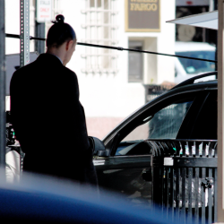 ahsgifs:Evan Peters on the set of American