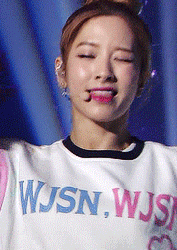 wjsn-girls:bona ♡mo mo mo