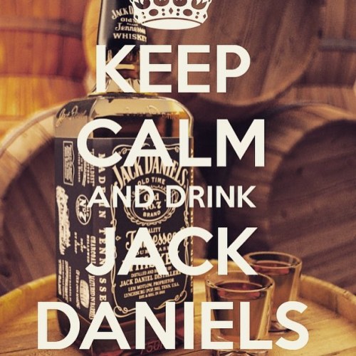 jackdanielstr:  #jackdaniels #tennesseewhiskey #tumblr #JackDanielsForever #jackdanielshoneywhiskey #jackdanielsexperts #jackdanielsgirls