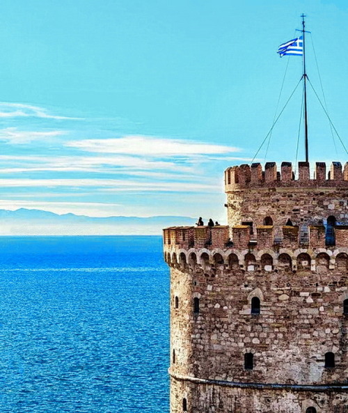 The White Tower of Thessaloniki, Macedonia,Greece.Ο Λευκός Πύργος της Θεσσαλονίκης, Μακεδονία.