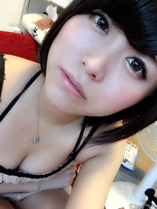 skulejoke:  叶恵まそら@メルプロ撮影会7/19さんはTwitterを使っています: “盛れた✌️( ◠‿◠ )✌️ #グラドル自画撮り部 #あきかる自撮り投稿 http://t.co/VdsOVijo4Q”