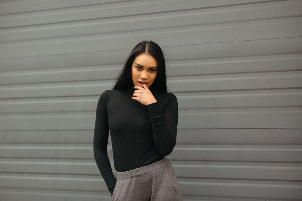mrcheyl:  Mitsuwa Marketplace with Elle by @MrCheyl Elle’s Set  