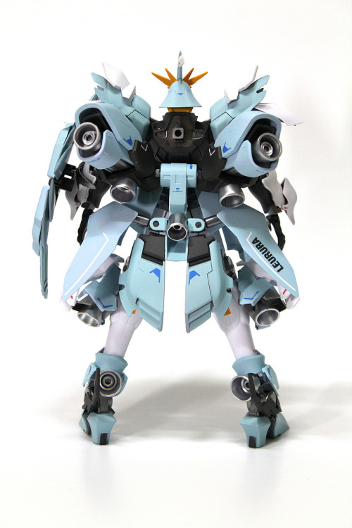 ani-plamo:1/144 HGBF MIss Sazabi Inferno Napalm Custom Kitbashby Ang ma