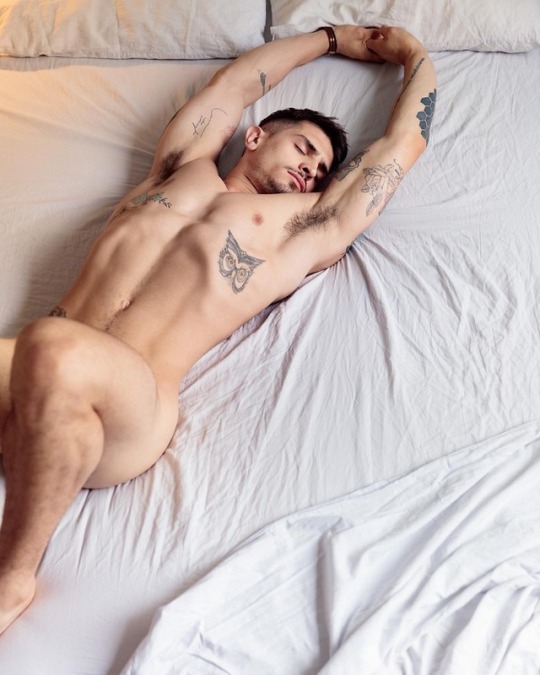 nothing-but-lust:  takeitfuckingoff:    ♥♥♥