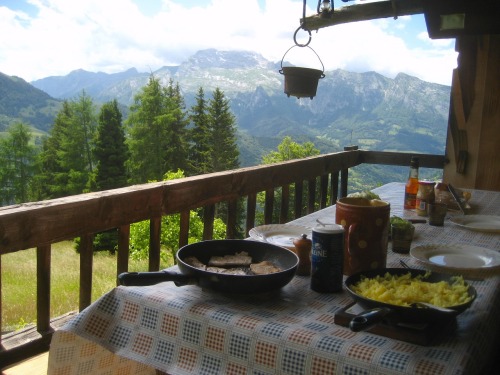 atelier-sento:Les Abérieux - an old chalet in the AlpsWe spent last weekend in a quiet remote