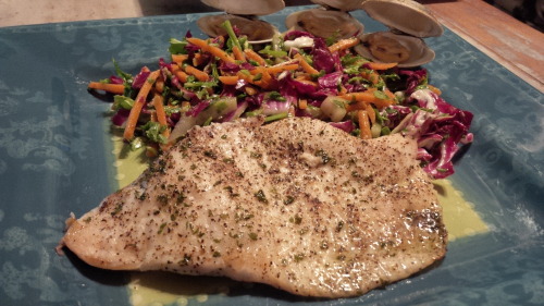 Baked Lemon Pepper Tilapia with baked clams and baby Kale slaw. Baked Tilapia and clams 4 tilapia fi