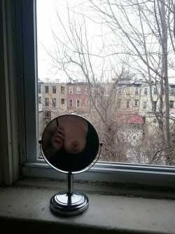 qqaassdd:  katecollinsmodel:Bedroom window. Brooklyn, February 2015.      (via TumbleOn)