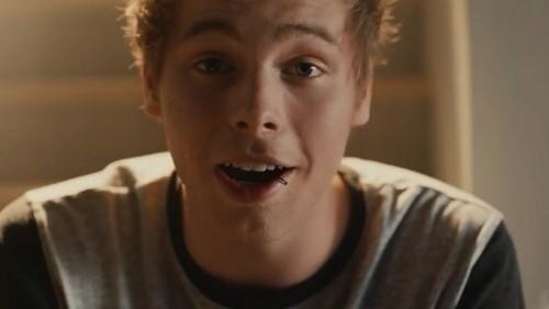stylish-irwin:Amnesia Music Video