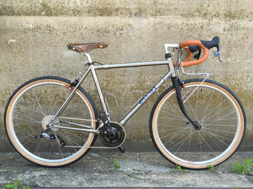 kinkicycle: Ti Travel Tourlite by Bilenky Cycle Works on Flickr.