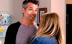 onscreenkisses:You’re the best husband an undead wife could ever ask for.SANTA CLARITA DIET: Shiela 