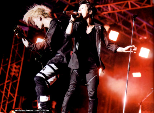 MIGHTY LONG FALL @ YOKOHAMA STADIUM BOOKThese are my scans, please do not remove watermark. Thank yo