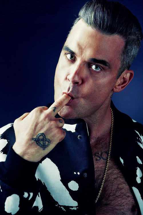 Porn hotfamousmen:  Robbie Williams photos