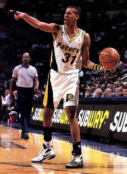 kicksoncards:  Reggie Miller - Nike Air Solo Flight ‘94