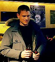 Leonard Snart Rewatch ❅ ↳ Legends Of Tomorrow 1.01: Pilot Part I 