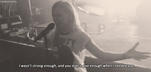 hopelesshoping:  Tonight Alive- Complexes (x) 