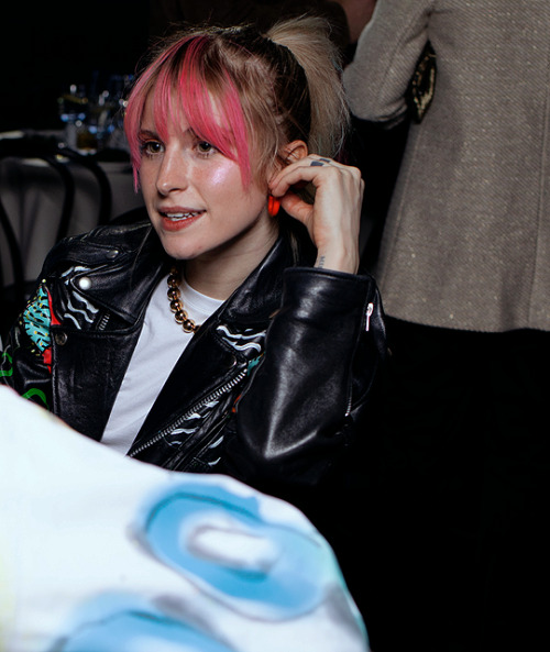 louisquinnzel-edits:  HAYLEY WILLIAMS@ NFA Honors 2018