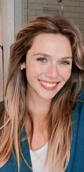 Elisabeth Olsen. The sexiest of all the Olsen's (Except maybe Lily) 💕💕